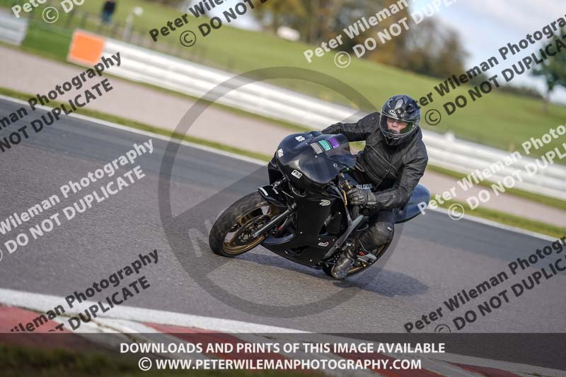 anglesey;brands hatch;cadwell park;croft;donington park;enduro digital images;event digital images;eventdigitalimages;mallory;no limits;oulton park;peter wileman photography;racing digital images;silverstone;snetterton;trackday digital images;trackday photos;vmcc banbury run;welsh 2 day enduro